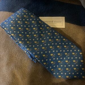 Vineyard Vines Blue Tie with Yellow little chick pattern on springs